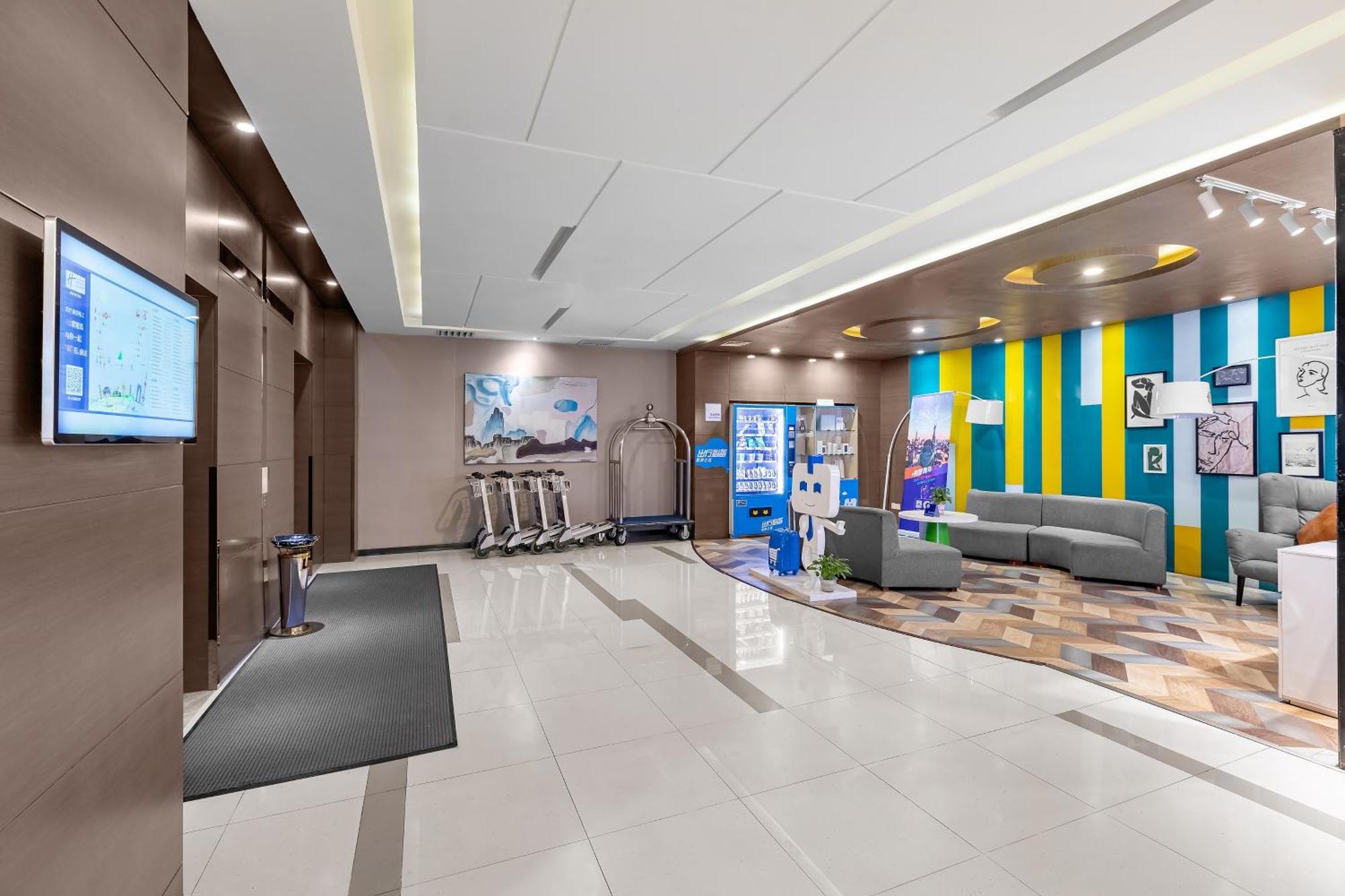Holiday Inn Express Shenyang North Station By Ihg Exterior foto